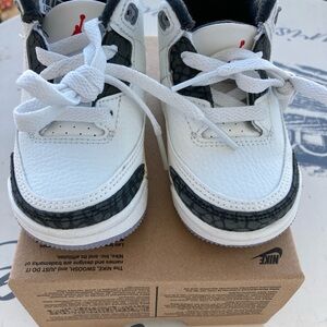 Jordan 3 Cement Grey